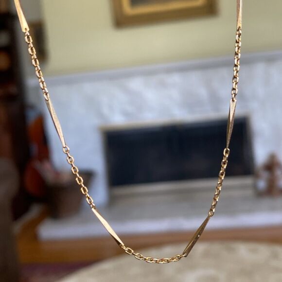 18K Yellow Gold Fancy Link 16” Chain - 3grams - Picture 7 of 11
